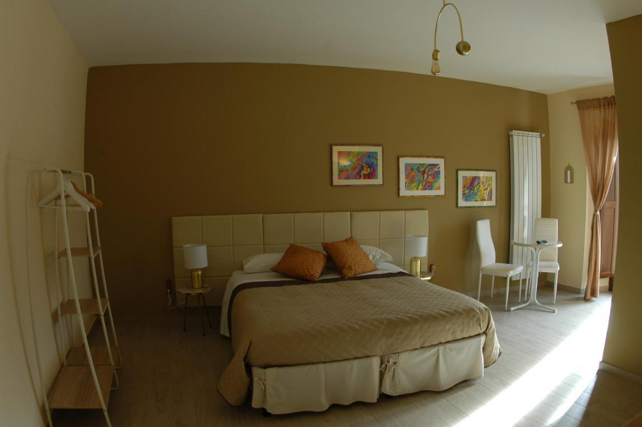 Bed and Breakfast Dimora Offidius Л'Аквіла Екстер'єр фото